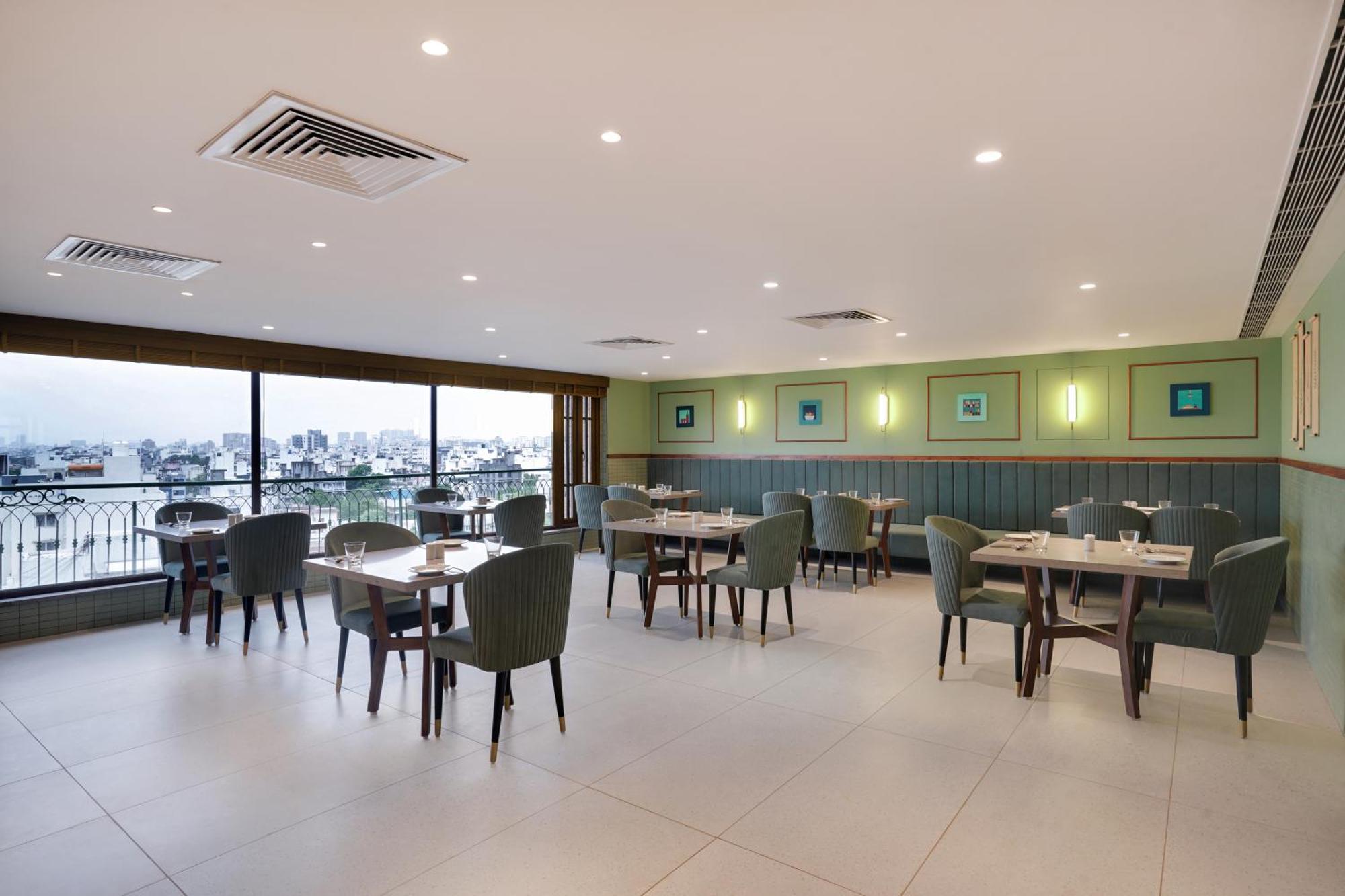 Lemon Tree Hotel, Раджкот Екстер'єр фото