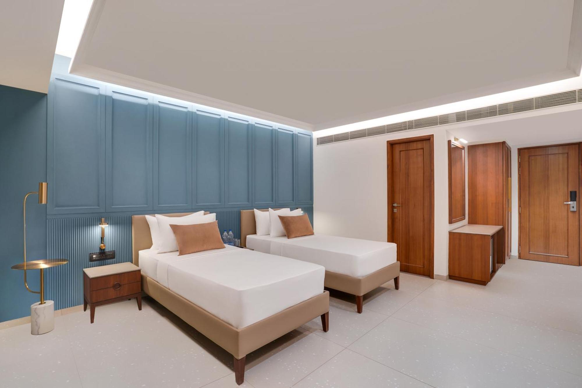Lemon Tree Hotel, Раджкот Екстер'єр фото